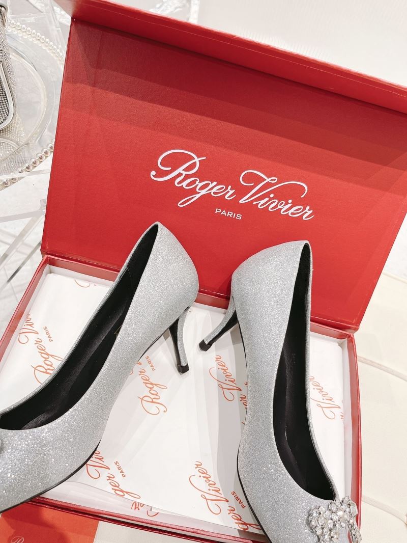 Roger Vivier flat shoes